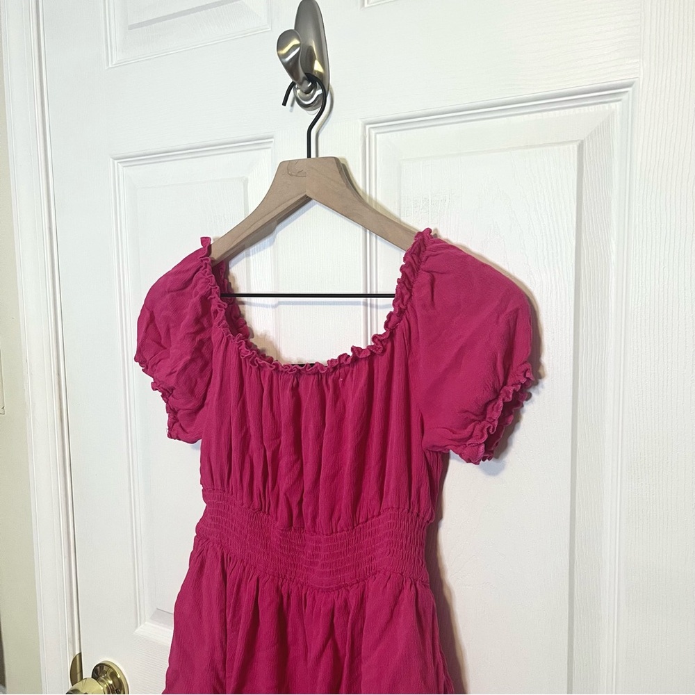 ✧・゚hot pink ruffle mini dress - Picture 4 of 5